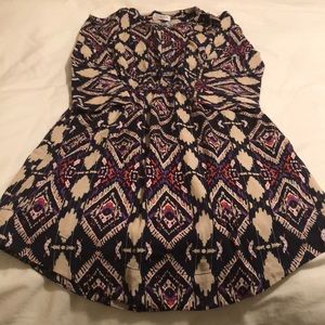 Beautiful print dress with pockets!